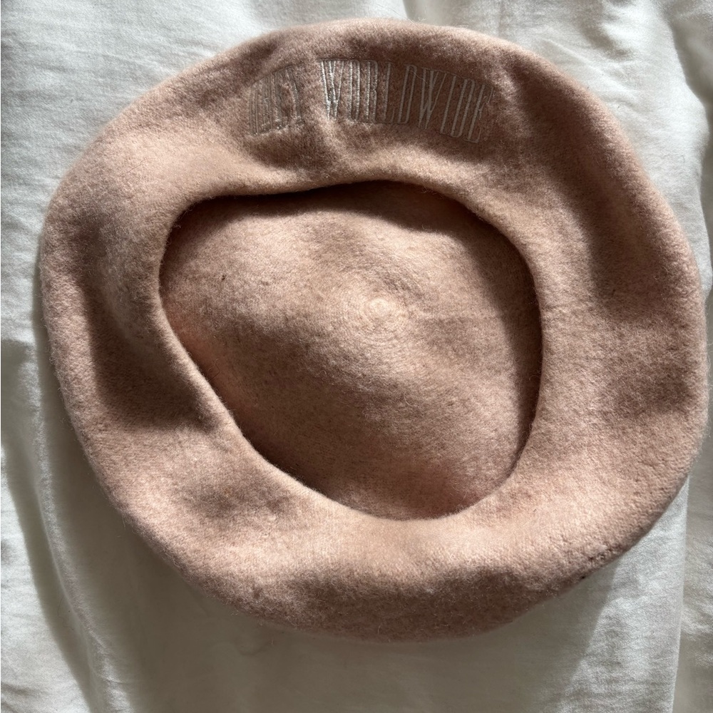 Obey French beret